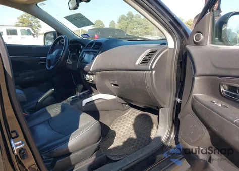 2014 Mitsubishi Outlander Sport Se z USA, uszkodzony, nr VIN 4A4AR4AU3EE014688